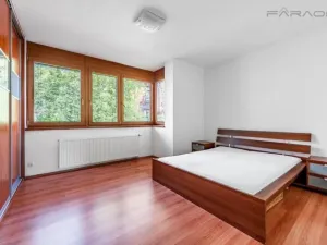 Pronájem bytu 2+1, Praha - Smíchov, Na Císařce, 81 m2