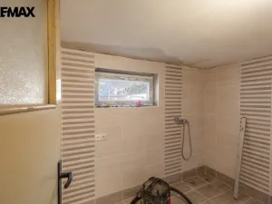 Prodej rodinného domu, Lom, Podkrušnohorská, 220 m2