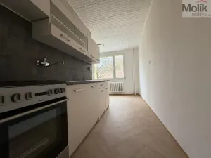 Pronájem bytu 2+1, Bílina - Teplické Předměstí, Sídliště Za Chlumem, 62 m2