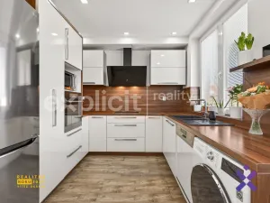 Prodej bytu 3+1, Bojkovice, Bezručova čtvrť, 84 m2