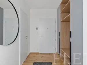 Pronájem bytu 2+kk, Praha - Nusle, Muzikova, 58 m2