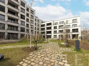 Pronájem bytu 2+kk, Praha - Nusle, Muzikova, 58 m2