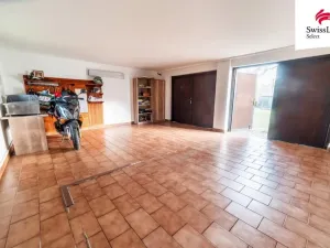 Prodej vícegeneračního domu, Vrcovice, 296 m2