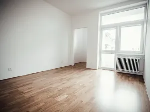 Pronájem bytu 3+kk, Zlín, Dlouhá, 74 m2