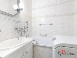 Prodej bytu 2+1, Ostrava - Poruba, Opavská, 52 m2