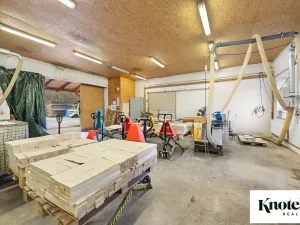 Prodej kanceláře, Račice-Pístovice, 479 m2