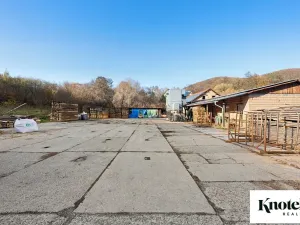 Pronájem výrobních prostor, Račice-Pístovice, 479 m2