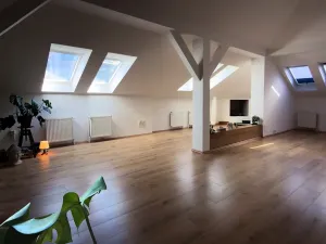 Prodej kanceláře, Praha - Nové Město, náměstí I. P. Pavlova, 150 m2