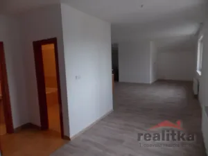 Pronájem bytu 3+kk, Opava - Město, Ostrožná, 110 m2