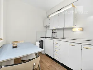 Pronájem bytu 2+1, Praha - Hostivař, Horolezecká, 52 m2