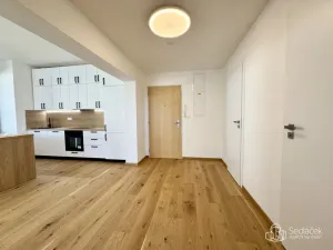 Pronájem bytu 2+kk, Karlovy Vary, Tyršova, 67 m2