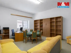 Prodej rodinného domu, Paskov, Náměstí, 250 m2