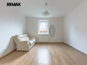 Pronájem bytu 4+1, Líbeznice, Nedvědova, 118 m2