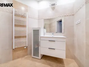 Pronájem bytu 6+kk a větší, Karlovy Vary, Na Vyhlídce, 145 m2