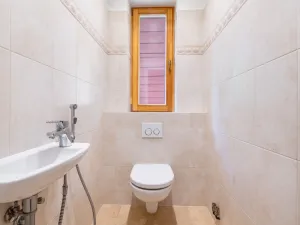 Pronájem bytu 6+kk a větší, Karlovy Vary, Na Vyhlídce, 145 m2