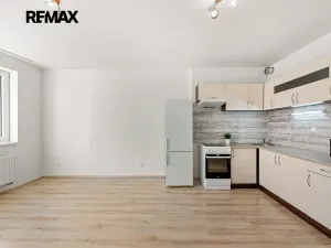 Prodej bytu 2+kk, Praha - Letňany, Tupolevova, 53 m2