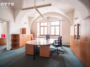 Pronájem kanceláře, Plzeň, náměstí Republiky, 247 m2