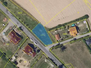 Dražba pole, Víska, 500 m2