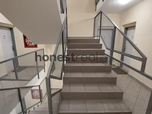 Pronájem bytu 1+kk, Brno, Nadační, 36 m2