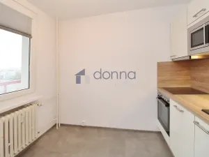 Pronájem bytu 2+1, Praha, Taškentská, 55 m2