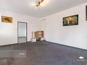 Prodej bytu 2+1, Hlohová, 64 m2