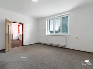 Prodej bytu 2+1, Hlohová, 64 m2