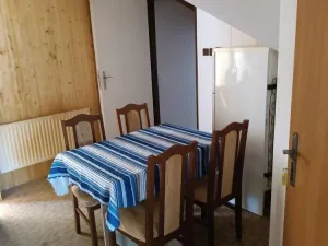 Pronájem bytu 4+1, Kamýk nad Vltavou, 75 m2