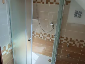 Pronájem bytu 4+1, Kamýk nad Vltavou, 75 m2