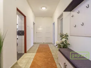 Pronájem bytu 3+1, Karlovy Vary, Sokolovská, 87 m2