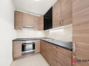 Prodej bytu 2+kk, Praha - Kobylisy, Šimůnkova, 47 m2