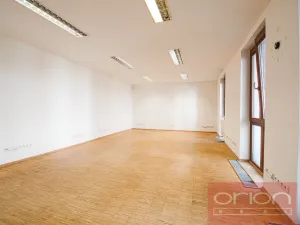 Pronájem kanceláře, Praha - Žižkov, Husitská, 48 m2