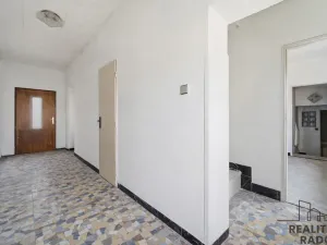 Prodej rodinného domu, Týnec nad Labem, 109 m2