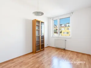Pronájem bytu 3+kk, Praha - Letňany, Bechlínská, 68 m2