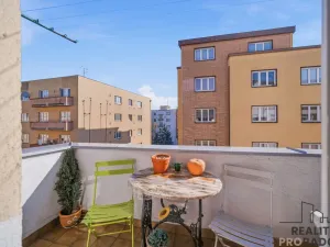 Prodej bytu 3+1, Pardubice - Zelené Předměstí, Sladkovského, 85 m2