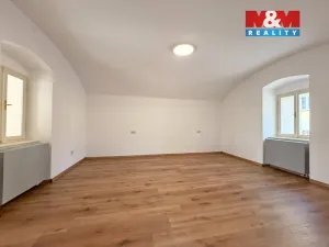 Prodej rodinného domu, Zalužany, 160 m2