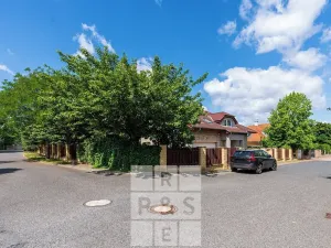 Prodej rodinného domu, Průhonice, Pod Valem II., 243 m2