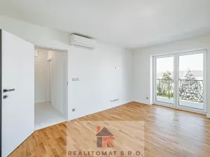 Prodej kanceláře, Praha - Komořany, Pod lesem, 440 m2