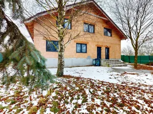 Prodej rodinného domu, Ivaň, 319 m2