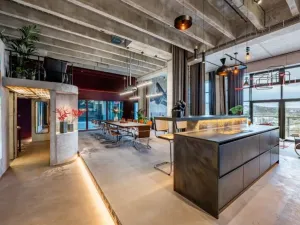 Prodej atypického bytu, Praha - Modřany, Československého exilu, 277 m2