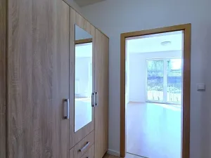 Pronájem bytu 1+kk, Benešov, 102. pluku, 38 m2