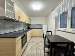 Pronájem bytu 2+1, Jihlava, Leoše Janáčka, 60 m2