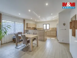 Prodej rodinného domu, Tymákov, 154 m2