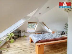 Prodej rodinného domu, Psáry, Pod Skalou, 218 m2