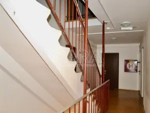 Pronájem bytu 1+1, Praha - Hloubětín, Kukelská, 43 m2