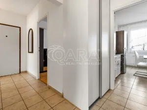 Prodej bytu 3+1, Praha - Černý Most, Vybíralova, 77 m2