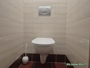 Pronájem bytu 2+kk, Praha - Kobylisy, Frýdlantská, 43 m2