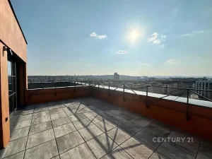 Prodej bytu 4+kk, Praha - Vysočany, Kolbenova, 90 m2