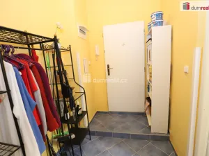 Prodej bytu 2+kk, Karlovy Vary, Krále Jiřího, 65 m2