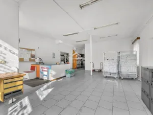 Prodej kanceláře, Havlíčkův Brod, Sázavská, 750 m2