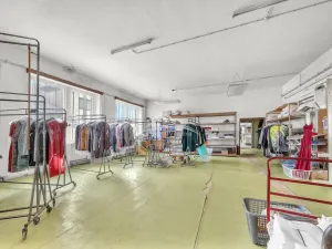 Prodej kanceláře, Havlíčkův Brod, Sázavská, 750 m2